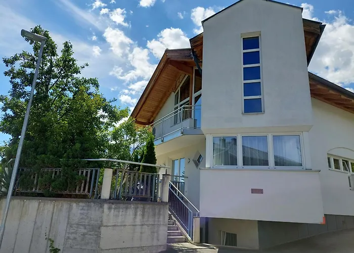 Michl'S Villa