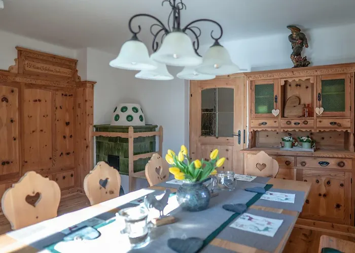 Traditionell-Modernes Haus In Hoetting